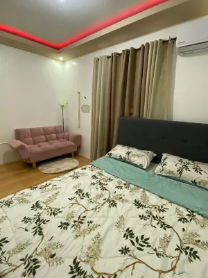 Caleb Homestay (3BR Townhouse with AC in 2 bedrooms) - 2-Star