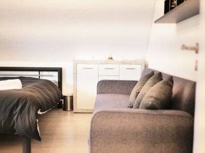 Bright 2-room apartment for 6 · Terrace · 8 min to the trade fair