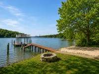 Chalet du Lac – Lakefront Retreat - 4-Star