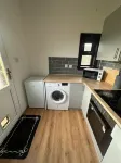 Bright 2 Bed Flat · Oakley - 2-Star