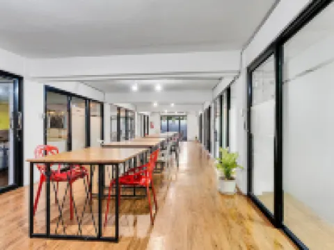 Chill Inn Bangkok Hotels near Noble Remix