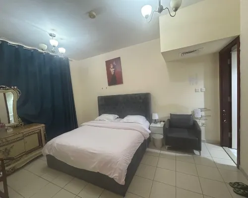 (DUBAI) LU-INN Photos