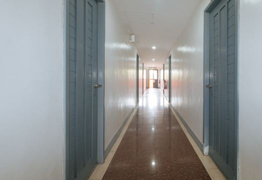 레드도어즈 앳 나자르 레지던스 객실 내부
