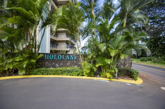 Oceanfront Escape, Molokai Views & Tropical Breezes
