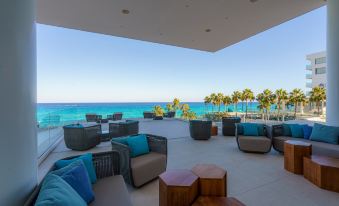 Flamingo Paradise Beach Hotel