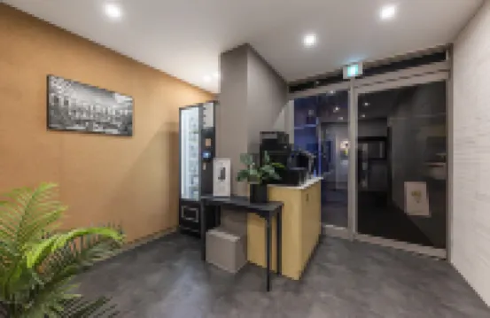 熱爾洛九里酒店