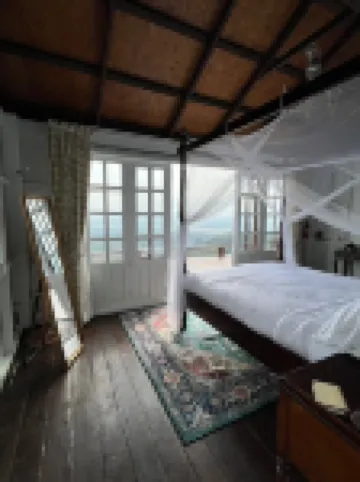 4000Dao - A Hilltop Hideaway & Experience