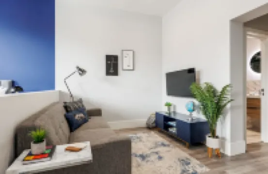 Comfy Seaside Studio Apt w/ Free Gym & Wi-Fi