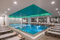 Vox Maris Resort - Private Pools