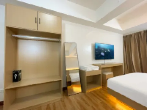 richtour bayport west naia garden