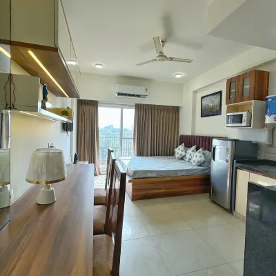 Modern Studio Near Bombay Hospital |Juliet Balcony Hotels near JECRC University