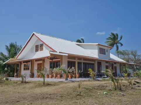 Beach Front Villa, Saphli beach, Chumphon,Thailand