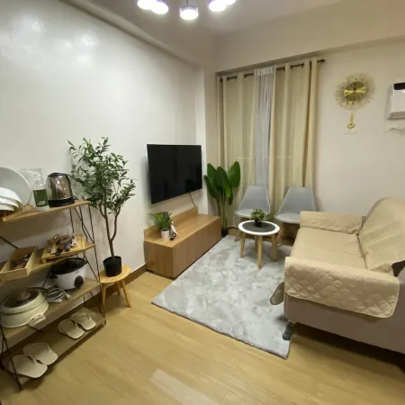 Affordable Stay near SM trece | Netflix+WiFi