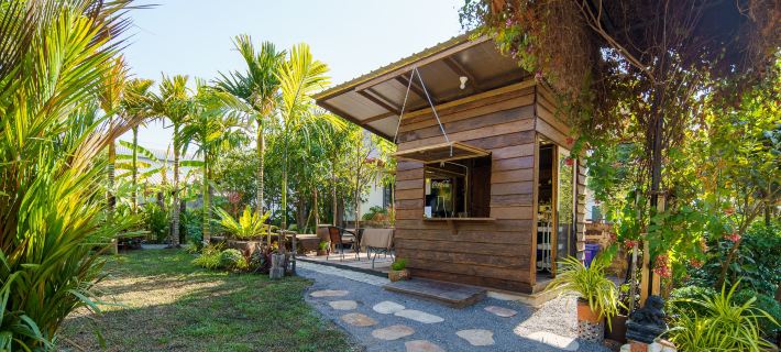 โรงแรมเวลการ์เด้น โรงแรมในร้อยเอ็ด
