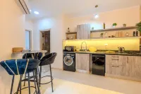 Resort Apt with 6 Pools Near Gouna - 新