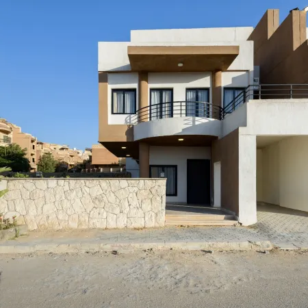Golden 4BR Pool Villa