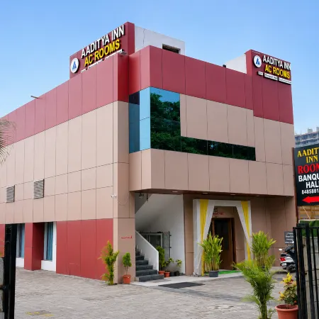Hotels Aaditya Inn Tathawade