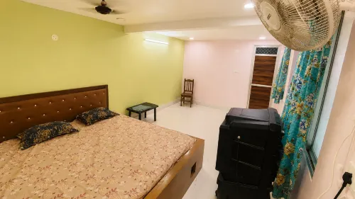 Bandhan Marriage Hall and Hotel - Parkplatz