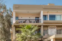 Maria Pyramids House Hotels in Kafr Nassar