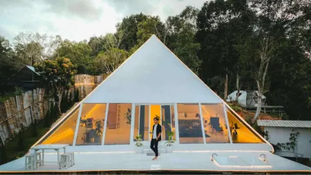 LOUVREFER Отели рядом с достопримечательностью «Doi Mon Ngo Summit Viewpoint»