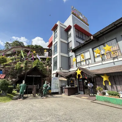 D'Japanese Tunnel Family Resort Отели рядом с достопримечательностью «Гэп Фарм»