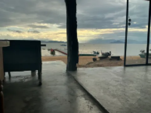 พยาม โฮสเทว โรงแรมในเกาะพยาม