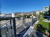 Dreamy luxury duplex villa with a special view and 300 meters of private garden - Mountain view