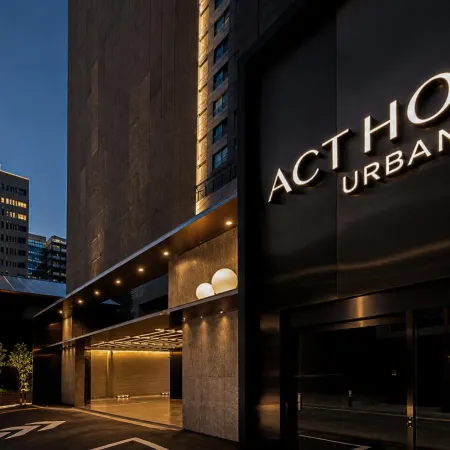ACT HOTEL URBAN