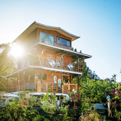 Secret Villa Kudat Hotels near Hibiscus Villa Borneo