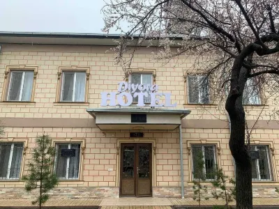 Diyora Hostel Hotels in Urtasaray