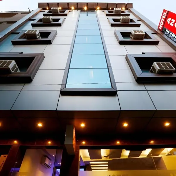 Hotel Anand Lok Inn - Housity