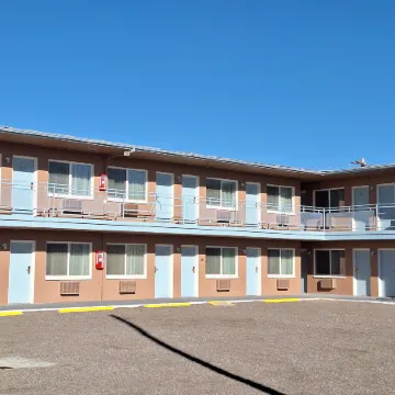 Leisure Lodge Motel