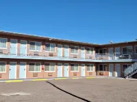Leisure Lodge Motel