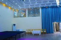 เมนสเตย์ ลักชัวรี อพาร์ตเมนต์