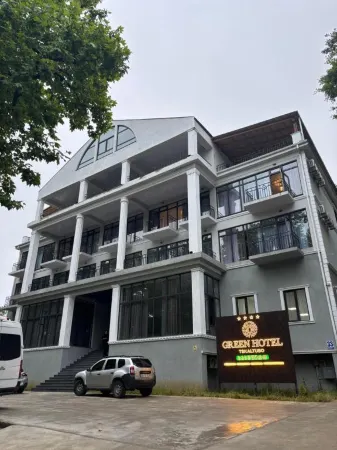 Green Hotel Tskaltubo Отели в г. Зеда Горди