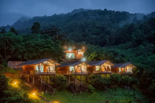 Hubkhaosawan homestay