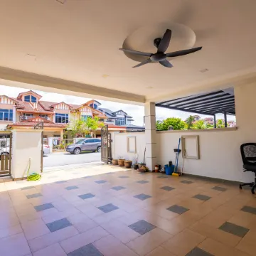 Sweet Home at Klang by HCK