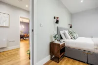 Coastal 1-Bed Apt w/ Free Gym, Parking & Garden