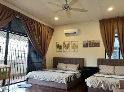 25 Pax Pool Villa Klebang 6B 4BR 10 MinToTown Hotels in 