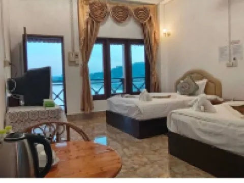 โฮวยไซ ริเวอร์ไซด์ โฟนวิชิต โรงแรม โรงแรมในห้วยทราย