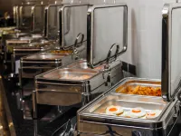 曼谷侯爵飯店及服務式公寓 鵬昆縣附近的飯店