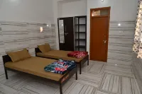 Sarvjanik Hindu Dharamshala