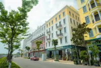 SUNNY HOTEL