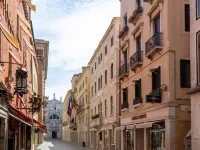 Dalèt AI experience - 400m San Marco - Adults Only Hotels near Teatro Malibran