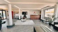 Hibiscus Suites And Residences - Mountain view