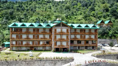 Shirar Resort & Spa