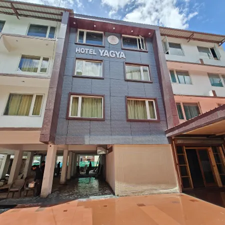 Hotel Yagya Отели в г. Чамоли