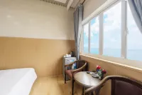 Cherry Bean Hotel Night Market