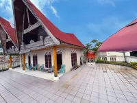 Melissa Palace Hotel and Karaoke