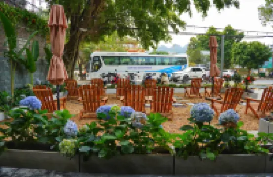 The Luna Tam Coc Hostel - Bar & Pool